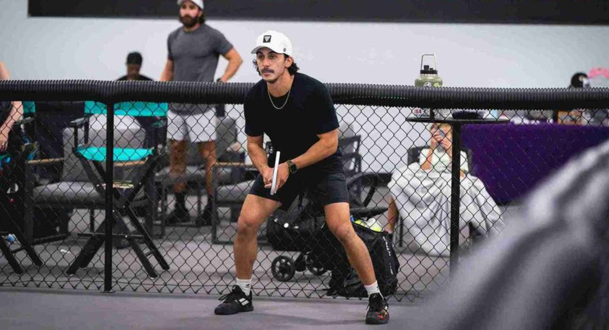 Master Pickleball Stacking: Strategy Guide for Doubles